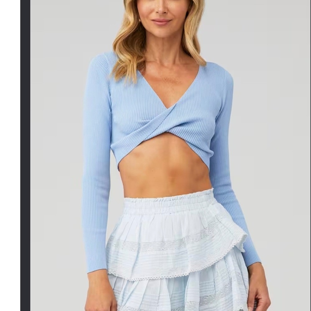 Minkpink Laur Twist Top Light Blue Ribbed Crop V-Neck Sweater Small